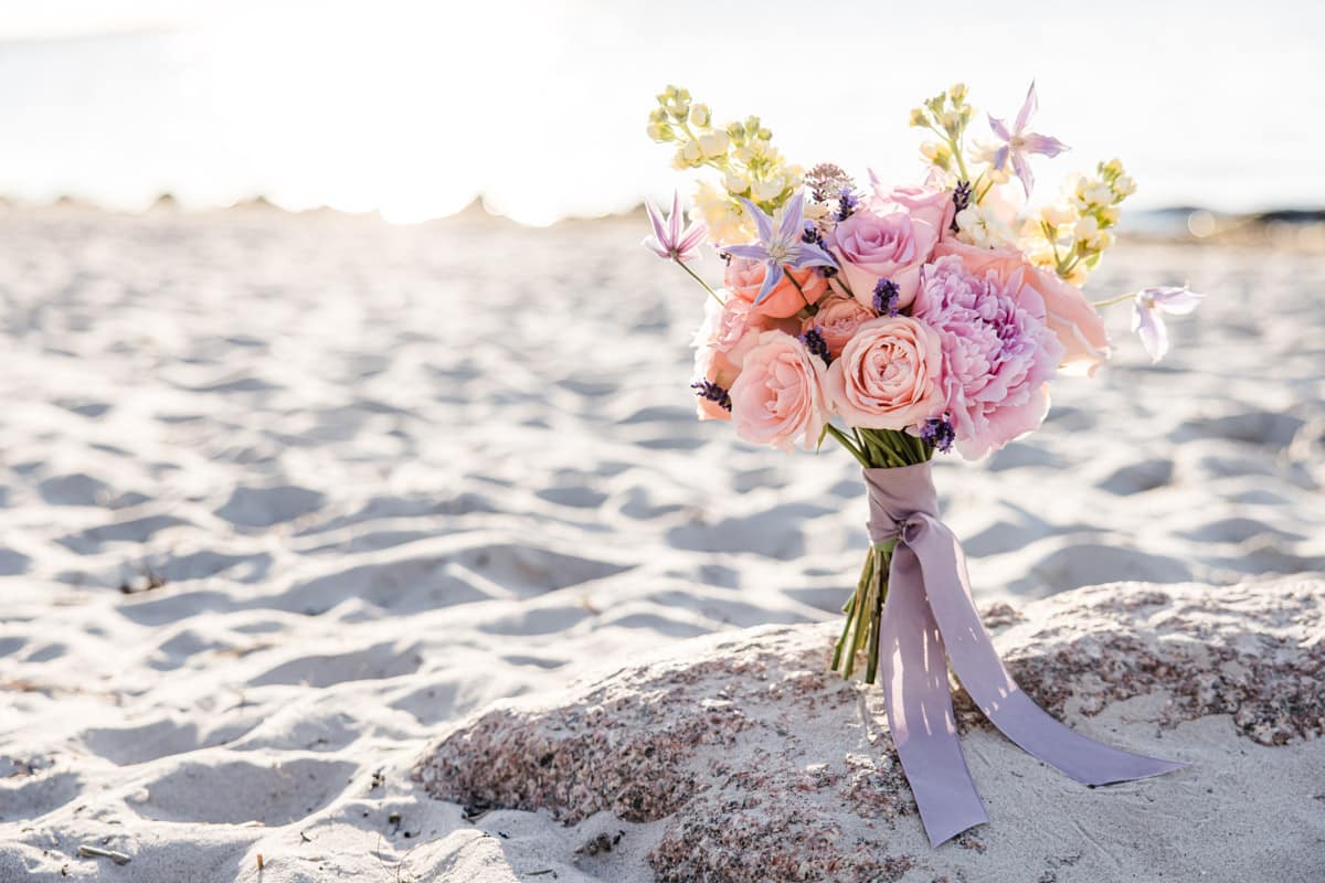 Hochzeitsfloristik Blumen Grams aus Heikendorf, Brautstrauß