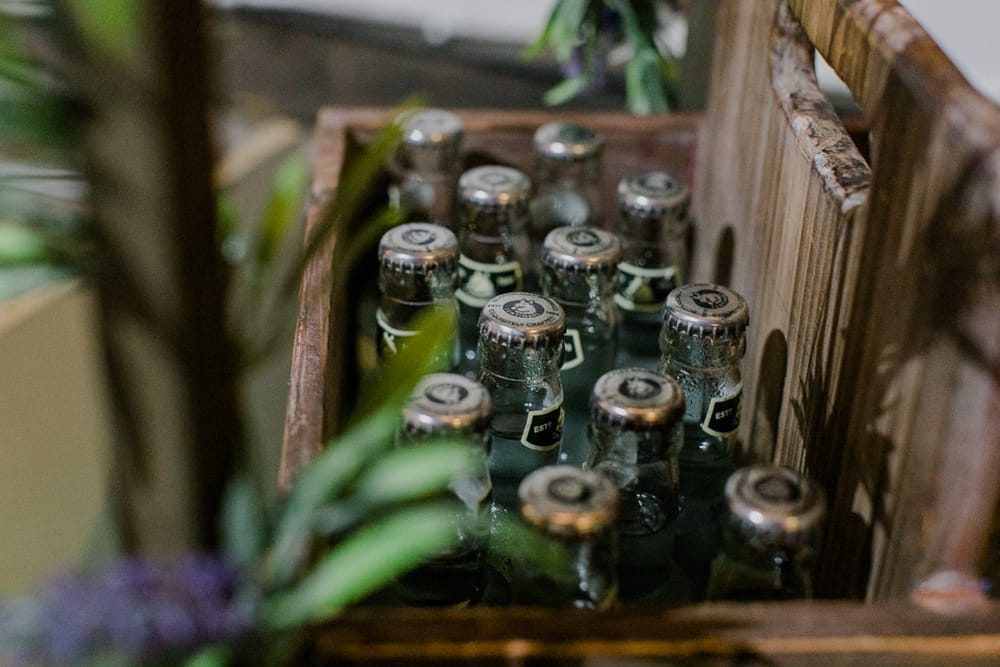 Detailaufnahme von Ginbar– liebevolle Details der Hochzeitstafel